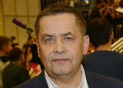 Расторгуев ответил критикующим Россию украинским артистам: «Пусть работают у себя»