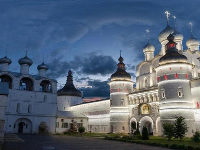 В Ростове Великом подсвечивают кремль | Источник: «Госзакупки»