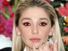 «Сбежавшая в Дубай» Ивлеева вышла на связь из Питера: «Поменьше сидите в интернете»