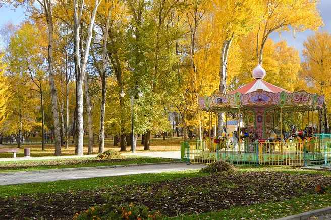 Сад им. Миндовского — популярное место отдыха жителей Индустриального района | Источник: Parkipermi.ru