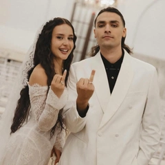 Белый дресс-код и медиумы среди гостей: как прошла свадьба Олега Шепса — победителя 21-ой «Битвы экстрасенсов»