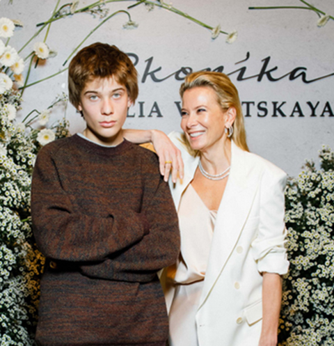 Юлия Высоцкая заявила, что ее оклеветали «восхитительно гадкие люди»