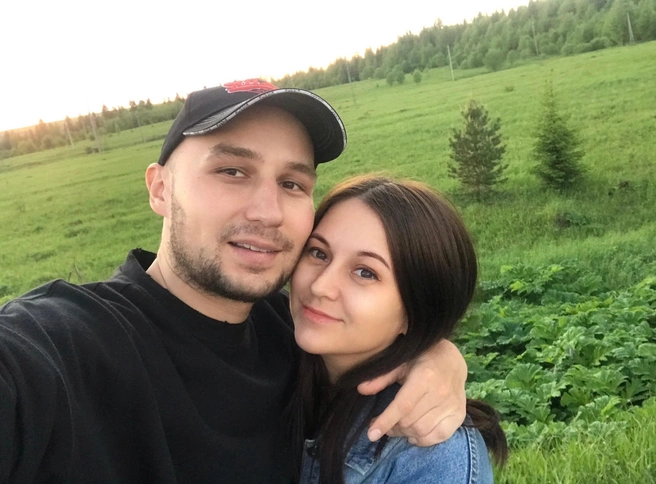 Константин Калинин с супругой | Источник: личный архив Дарьи Калининой