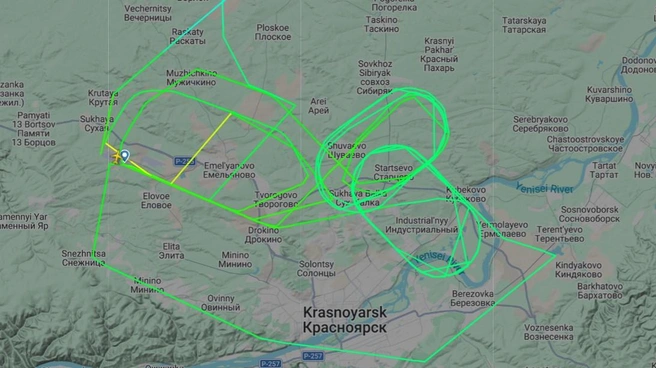 Траектория движения самолета над Красноярском | Источник: flightradar24.com