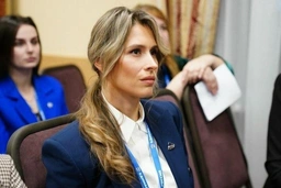 Анна Невзорова