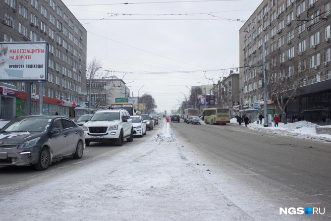 В следующем году начнется ремонт дороги на проспекте Карла Маркса | Источник: Алина Скитович