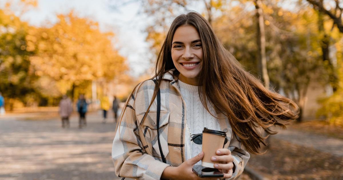 Девочка осень. Осенняя фотосессия. Красивая девушка улыбается. Осенний портрет. Ольга бойко осень модель.