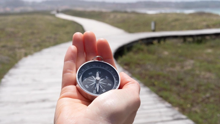 Что делать, когда вы не знаете, что делать: 2 шага, которые активируют вашу интуицию | Источник: Maria Castellanos/Shutterstock/Fotodom.ru