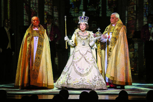 Инна Михайловна блистательно воплотила образ королевы Елизаветы II в спектакле «Аудиенция»