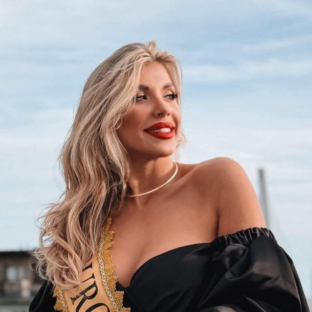 <p>Анастасия Белик</p>