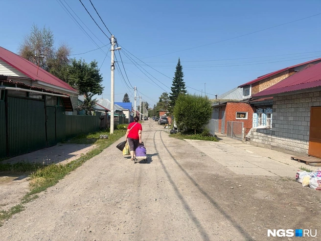 Галина Борисовна устала от жизни в своем доме, хотя, признаётся женщина, у нее всё довольно удобно устроено | Источник: Настасья Медведева / NGS.RU