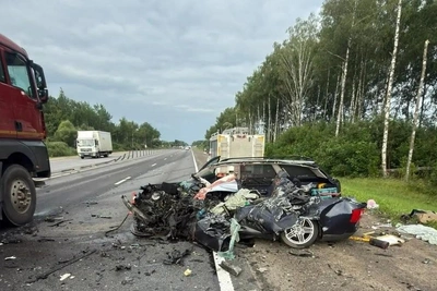 Трое погибли в ДТП с грузовиком на Минском шоссе