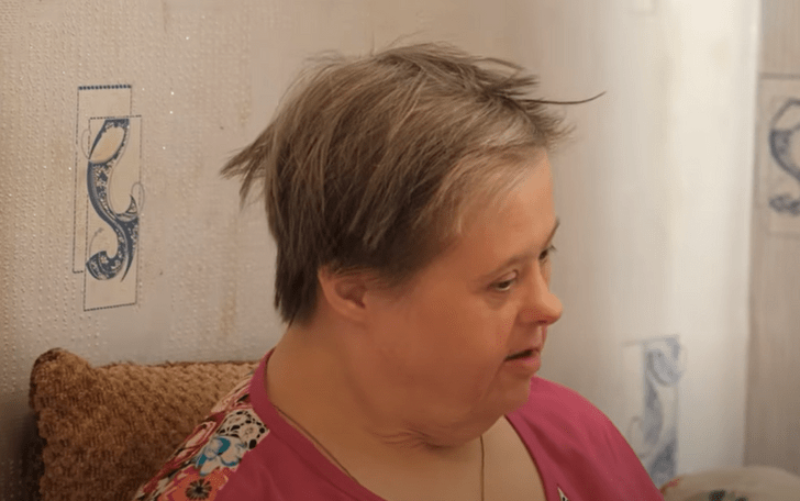 «О диагнозе не знали, пока не пришла педиатр»: Татьяна Смирнова 52 года воспитывает дочь с синдромом Дауна