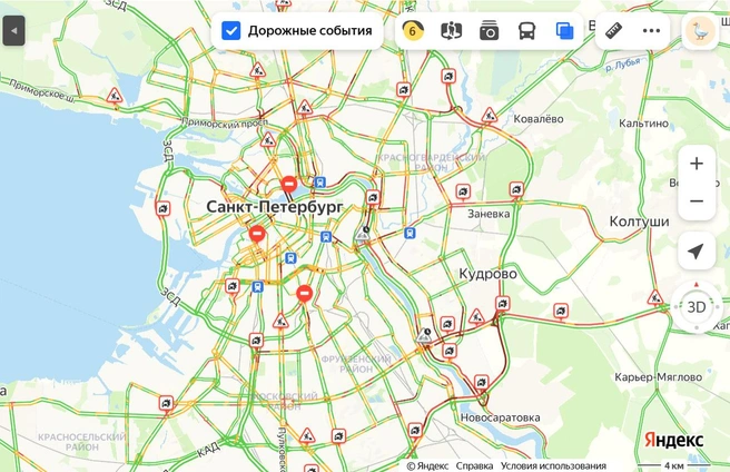 Аномальные пробки в Петербурге. На КАД — 15,8 км, там убирают упавший грузовик | www.fontanka.ru