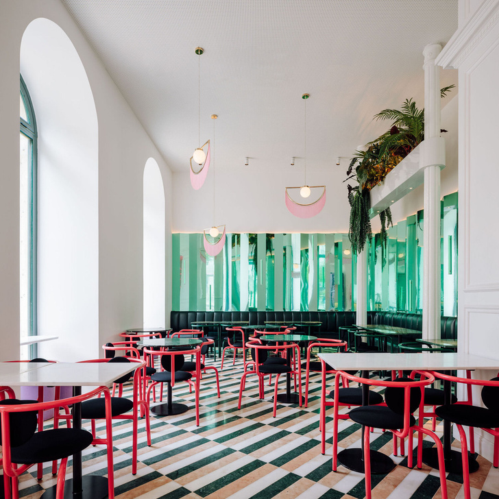 Неоновые огни: ресторан Lulu в Лиссабоне
