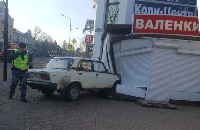 Источник: «ДТП и ЧП Санкт-Петербург» / vk.com/spb_today