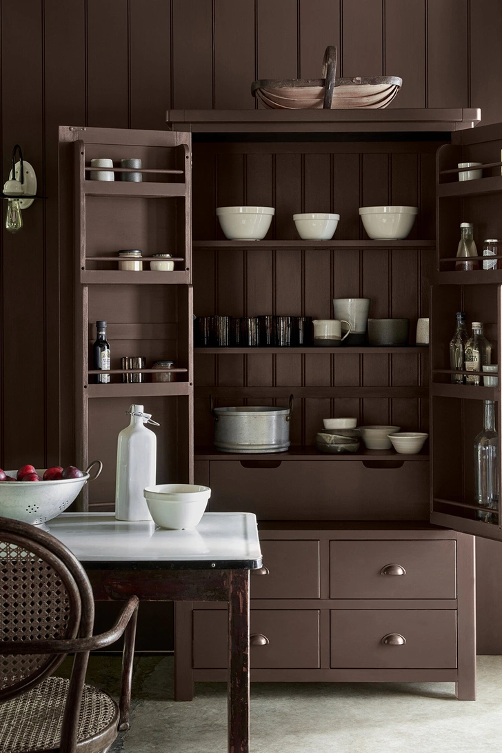 Оттенок Chocolate Colour №124, Little Greene. | Источник: manders.ru