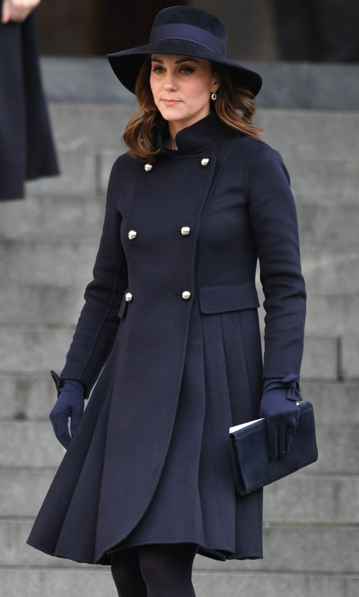 Королевский гардероб: 7 аристократичных пальто, как у Кейт Миддлтон