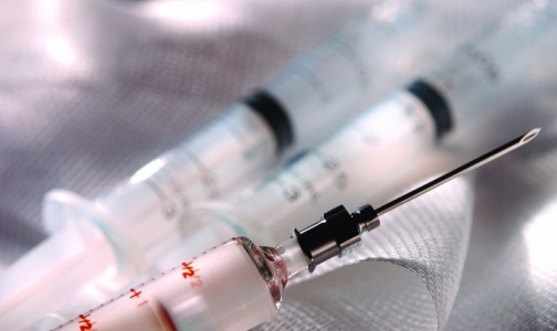 Петербуржцы не делают прививки от гриппа, потому что считают вакцинацию опасной