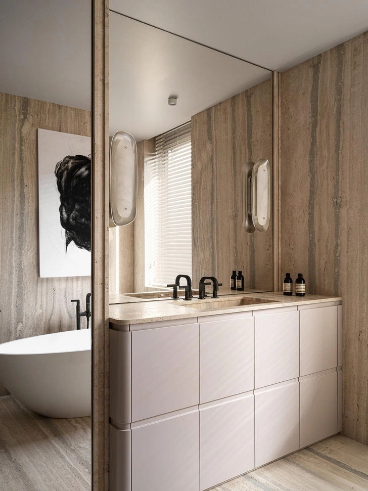 Бра, Ralph Lauren. | Источник: Сергей Красюк; стиль: Yes we may