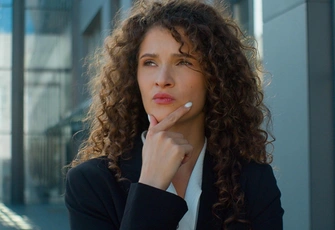 «Хочу замуж, но чтобы делить быт поровну и не жертвовать карьерой ради детей»