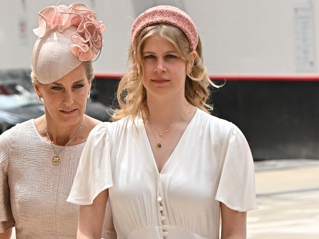 Леди Луиза Виндзор, 3 июня 2022 | marieclaire.ru