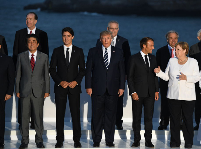 Джастин Трюдо очаровал Меланию Трамп (и всех остальных) на саммите G7