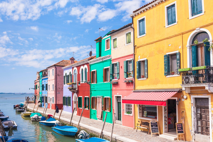 До 10 евро с носа: в Венеции установят КПП для взимания налога с некоторых туристов