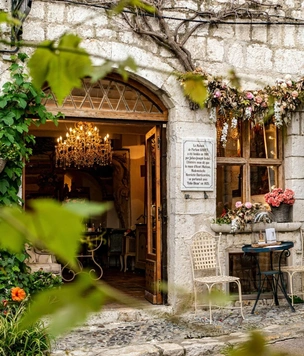 Где поужинать в Париже этой зимой: 7 новых ресторанов с дизайнерским интерьером