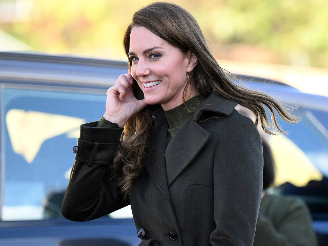 Кэтрин после посещения детского центра Colham Manor в Хиллингдоне, Западный Лондон, 9 ноября 2022 | marieclaire.ru