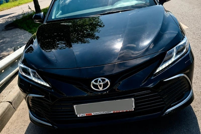Toyota Camry арестовали в Казани за долги по налогам