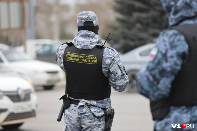 Если всё нормально — остановка не займет много времени | Источник: Алексей Волхонский / V1.RU