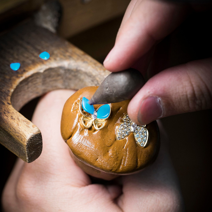 Коллекция бабочек Van Cleef & Arpels пополнилась новыми украшениями