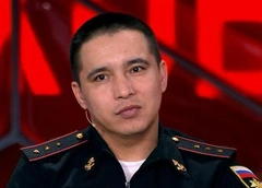 «Главное, живой, а какой — не важно»: мать выходила 32-летнего Марата, оставшегося без ноги после взрыва мины