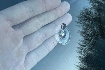 Неизвестные стреляли по машинам на 24-й Северной