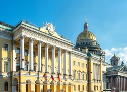 Белые ночи ждут: едем в Four Seasons Hotel Lion Palace St. Petersburg этим летом