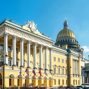 Белые ночи ждут: едем в Four Seasons Hotel Lion Palace St. Petersburg этим летом