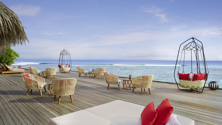 Отель Anantara Veli Maldives Resort открывается после реновации