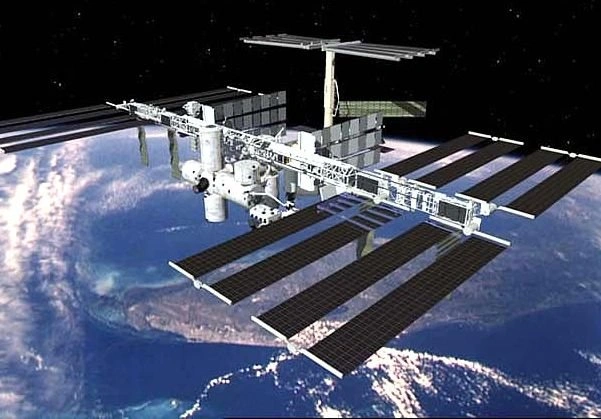 Трое космонавтов с МКС успешно вернулись на Землю | ya62.ru