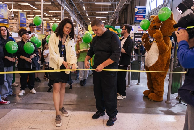 Первое в Сибири «Лента FRESH кафе» открыло двери гостям 31 мая | Источник: Инна Кузнецова