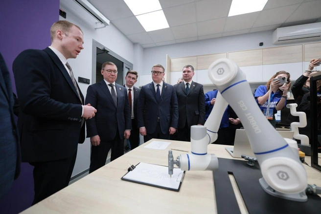 Лаборатория микроэлектроники и радиофизики inSmart ЧелГУ создана благодаря победе вуза в региональном гранте | Источник: пресс-служба правительства Челябинской области