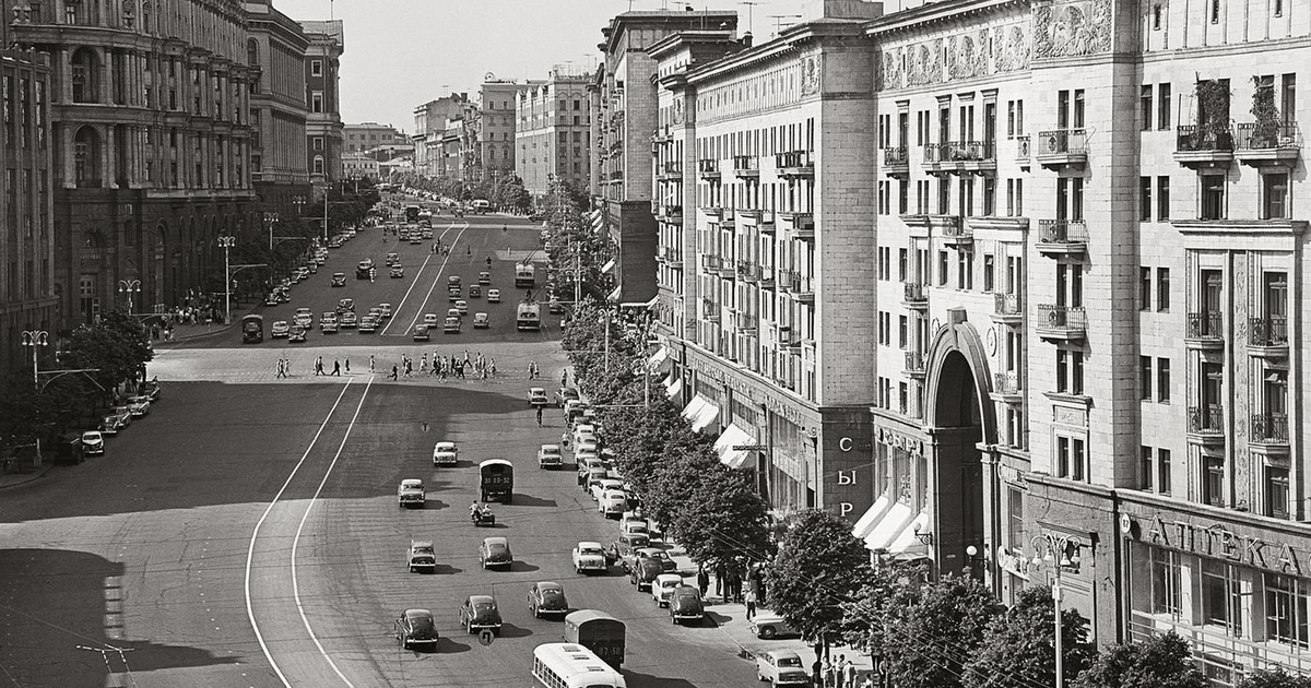 Деревья на тверской фото