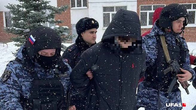 Устроивший стрельбу из пневматики уфимский школьник всё еще задержан | Источник: Андрей Бирюков / UFA1.RU