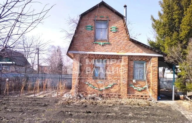 За такой участок на Сыропятском тракте с небольшим домиком просят 1,2 миллиона рублей  | Источник: miard.ru
