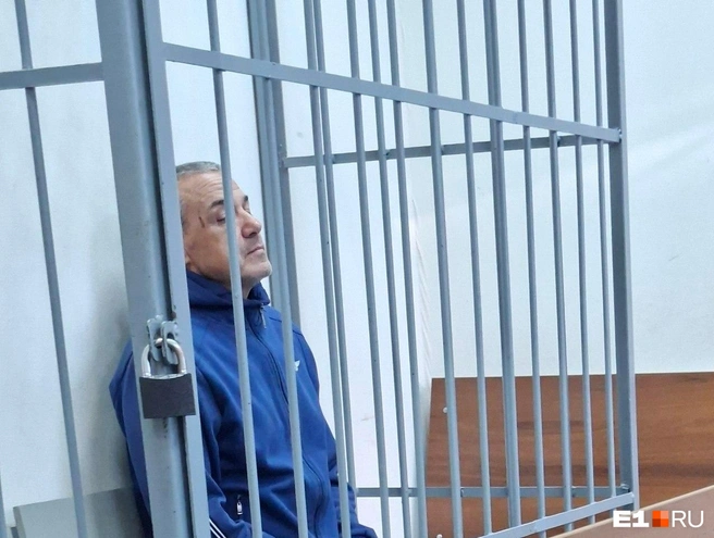 Сергей Бронских в суде спустя 26 лет после совершения преступления | Источник: Евгений Кошек / E1.RU