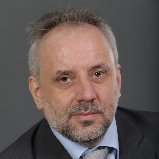 <p>Олег Шереметьев</p>