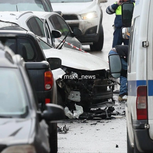 На месте гибели Сарварова работают следователи и криминалисты | Источник: MSK1.RU / Telegram