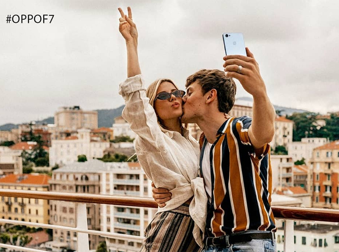 Почему смартфон OPPO F7 нужен всем, кто любит соцсети (и себя)