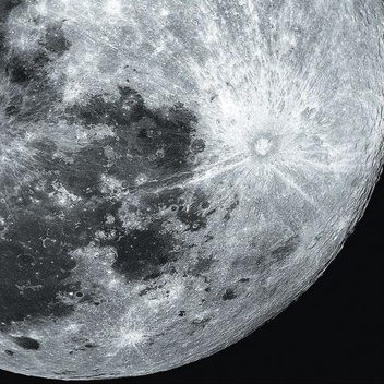 Моря без воды и кратеры на Луне: загадки удивительного рельефа спутника Земли