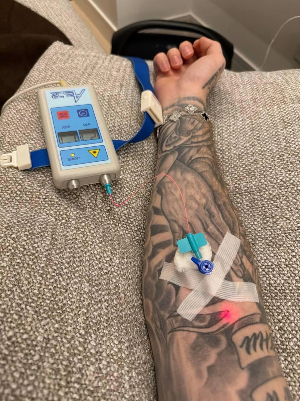 Фото, которое Крид выложил после отмены концерта в Омске | Источник: Егор Крид / Vk.com